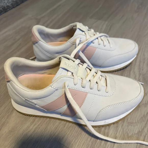 Kizik Women's White and Pink Sneakers - Picture 4 of 7